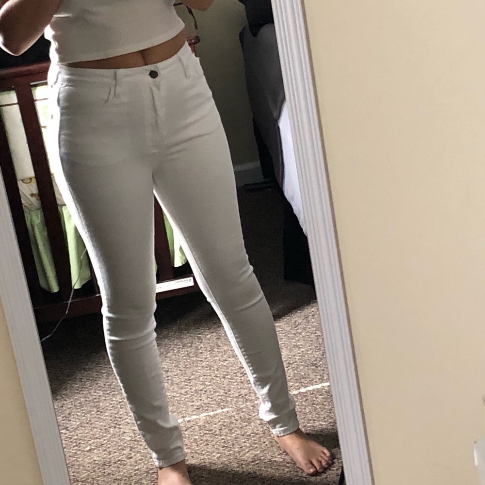 Fashion nova white high waisted skinny jeans
